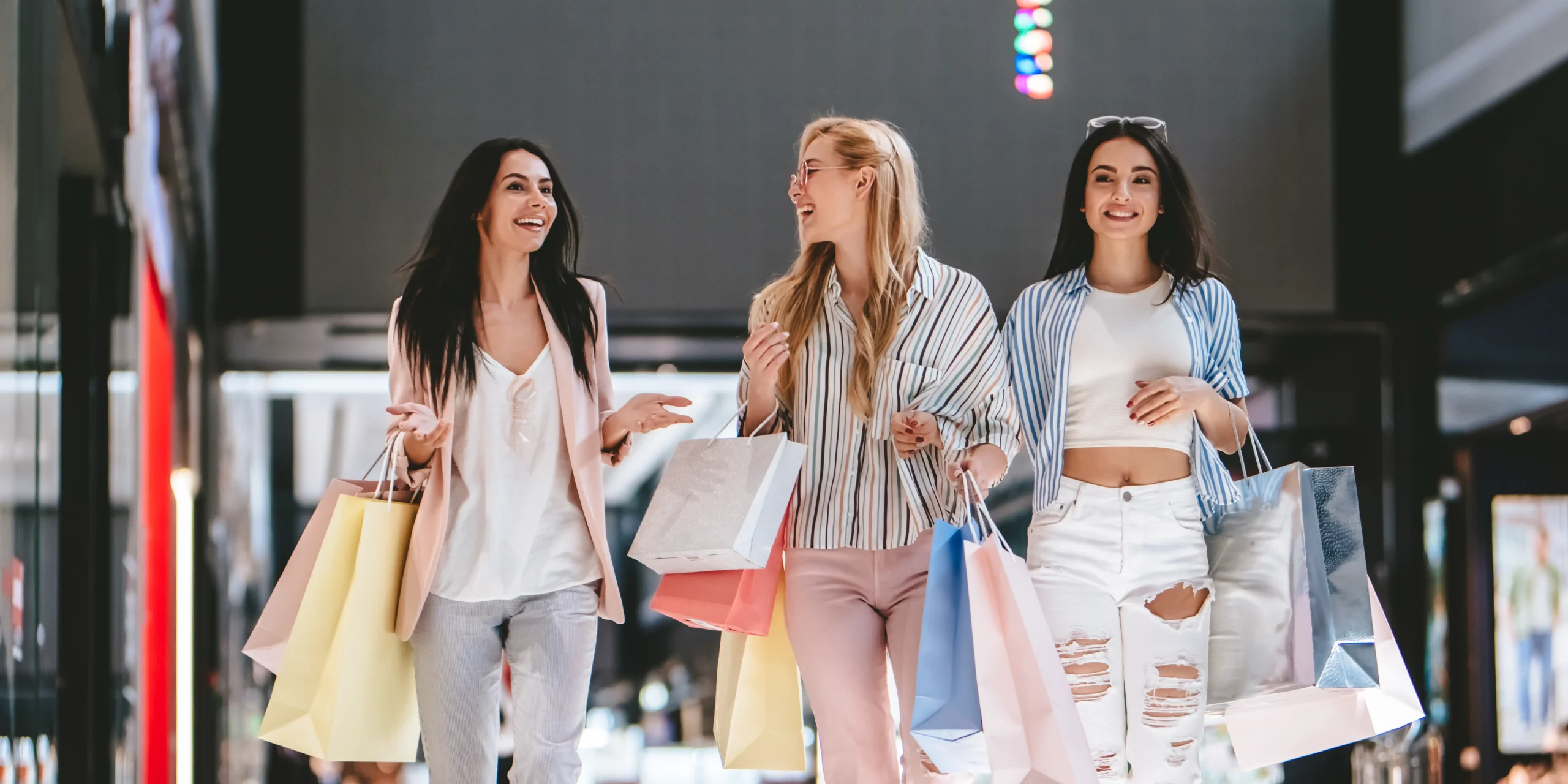 5-Retail-Trends-for-2024s-Second-Half-According-to-the-Experts-1[1]